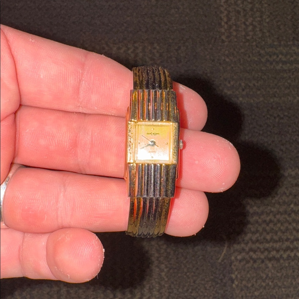 NEW Gold silver women’s cuff wrist watch Viviani